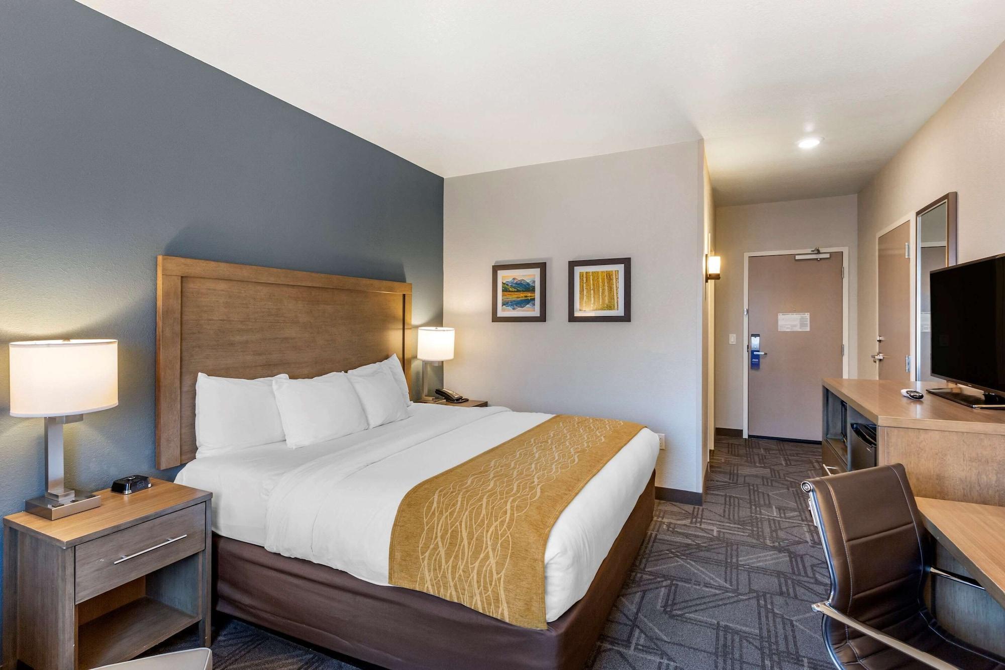 Comfort & Salt Airport Hotel Salt Lake City