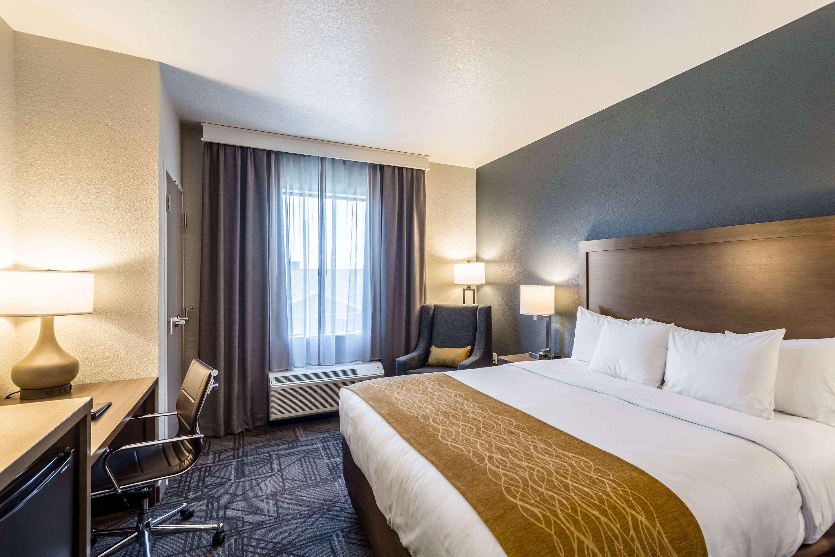 Comfort & Salt Airport Hotel Salt Lake City
