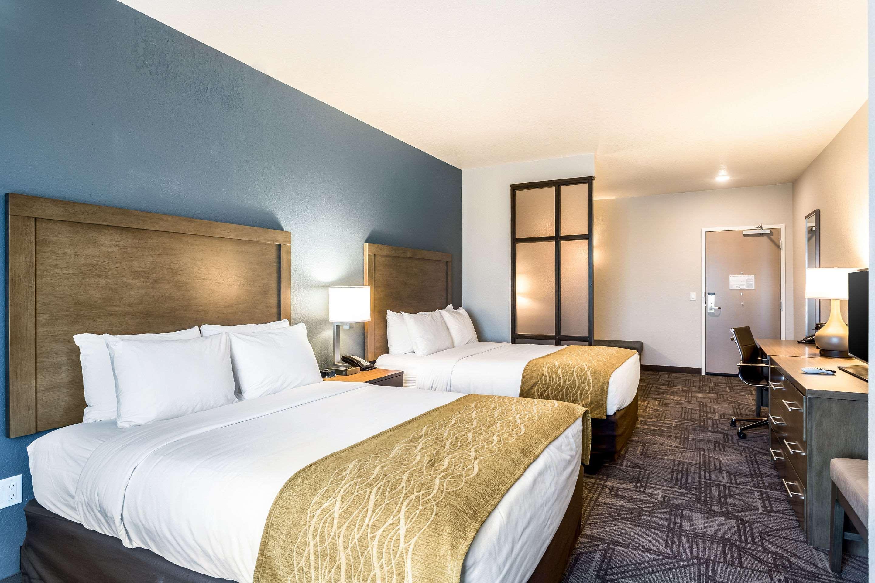 Comfort & Salt Airport Hotel Salt Lake City